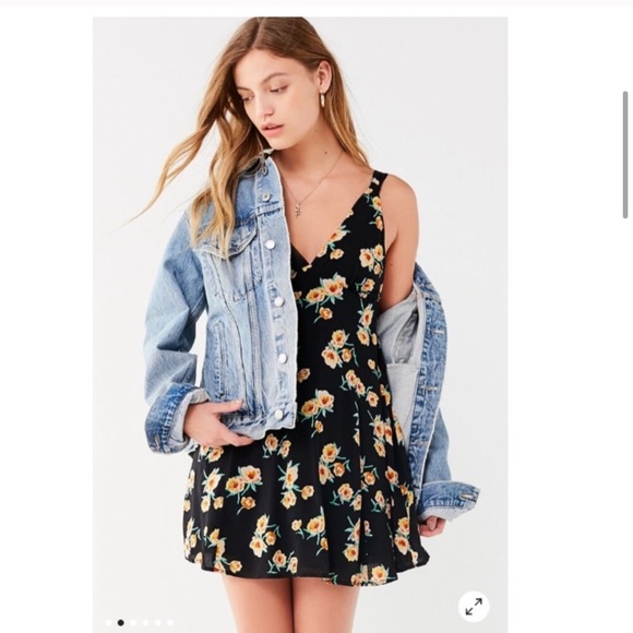 Urban Outfitters Evelyn Empire Waist Mini Dress - Picture 2 of 9